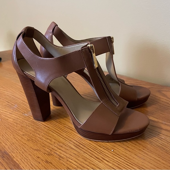 Michael Kors Brown Heels - Picture 7 of 8